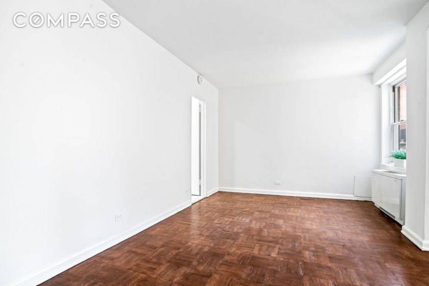 wide photo