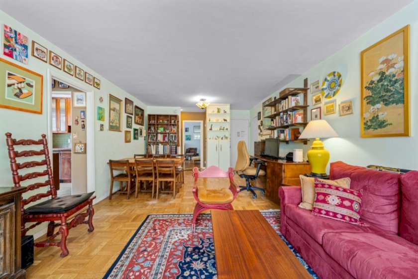 wide photo