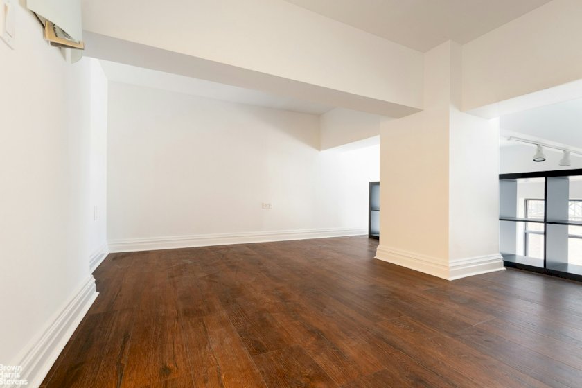 wide photo