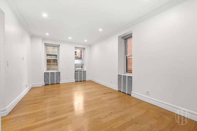 wide photo