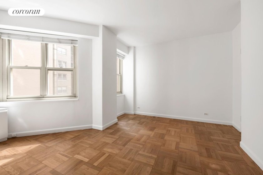 wide photo