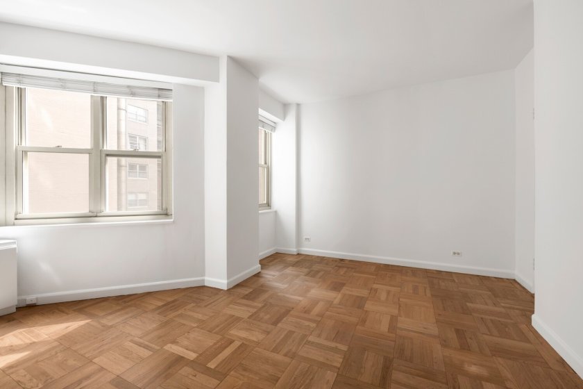 wide photo