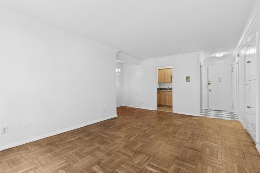 wide photo