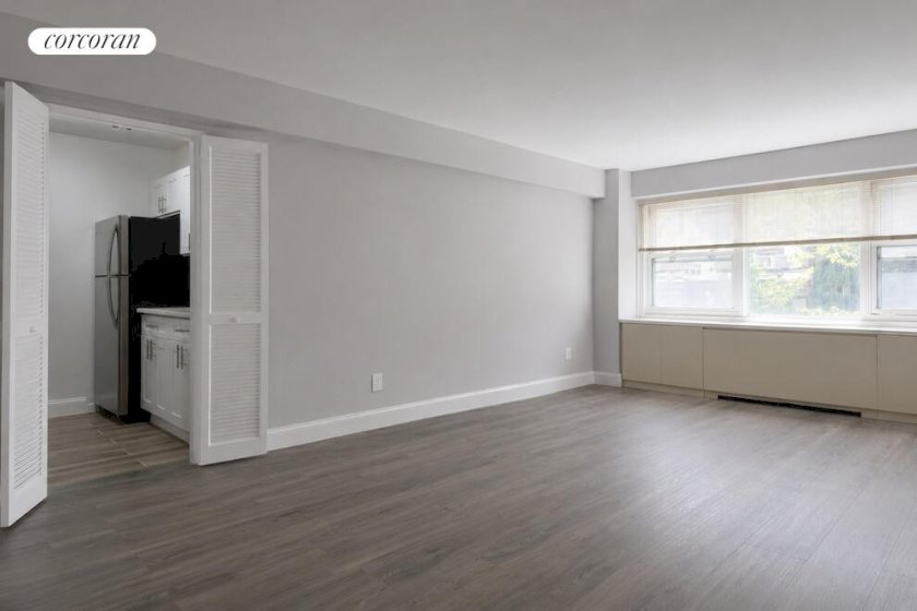 wide photo