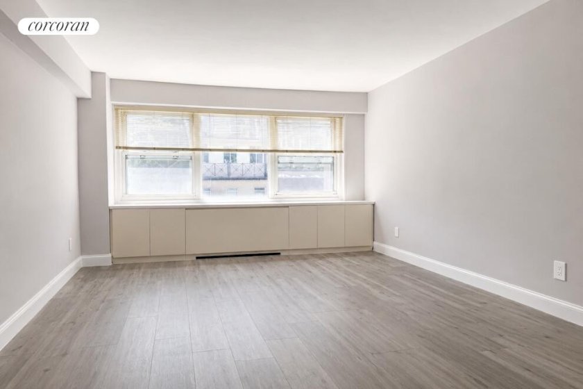 wide photo