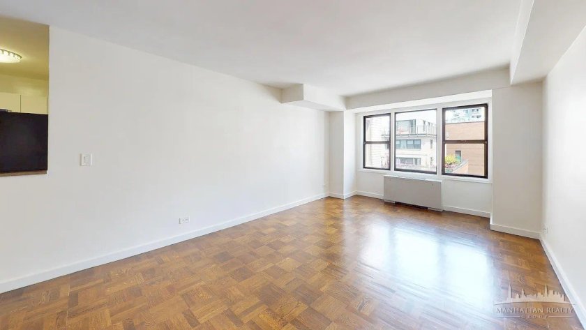 wide photo