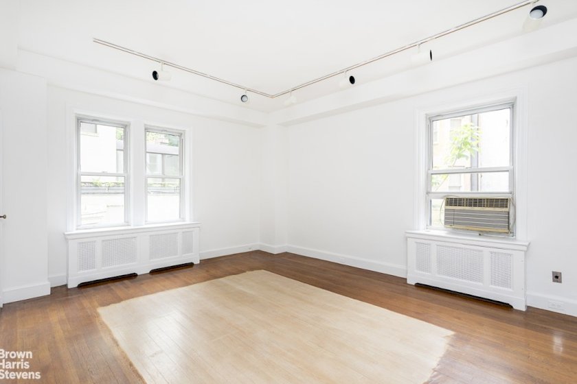 wide photo