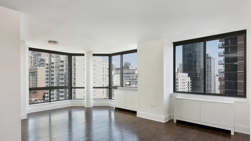 wide photo