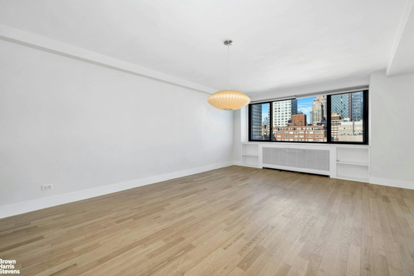 wide photo