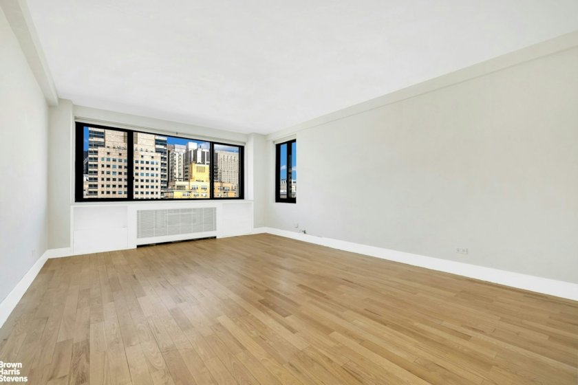 wide photo