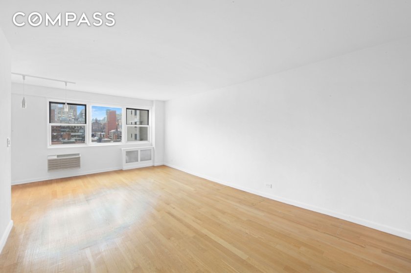 wide photo