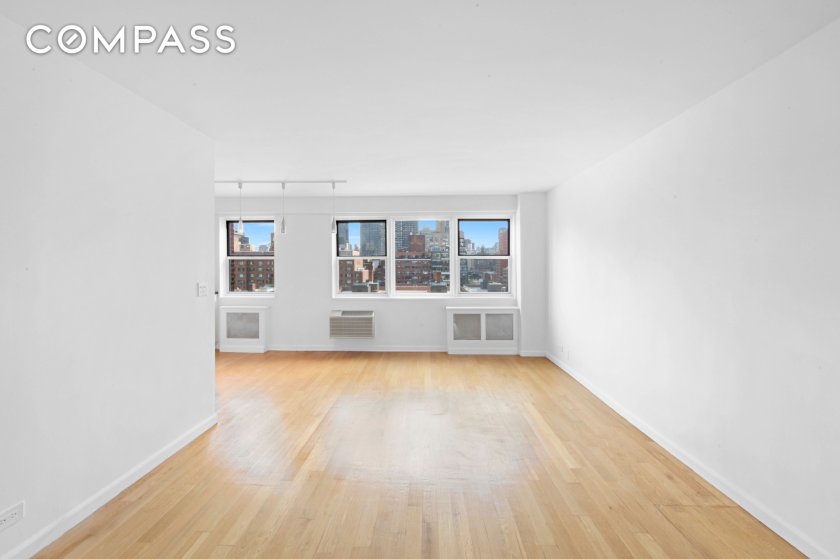 wide photo