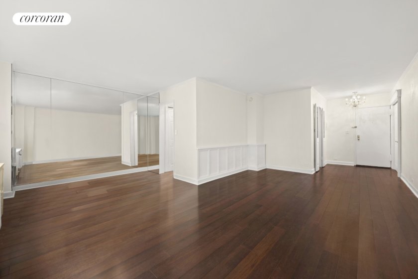 wide photo