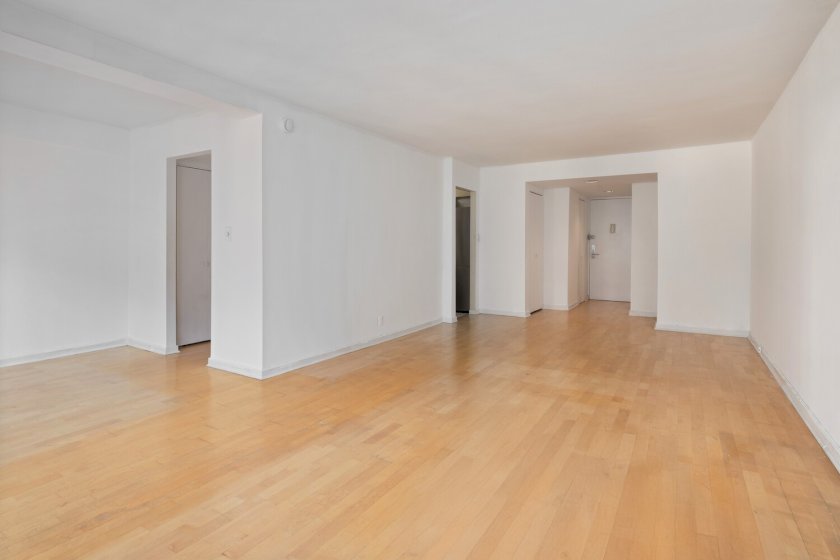 wide photo
