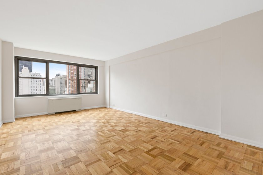 wide photo
