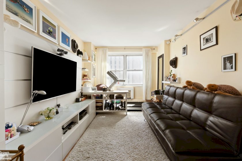 wide photo