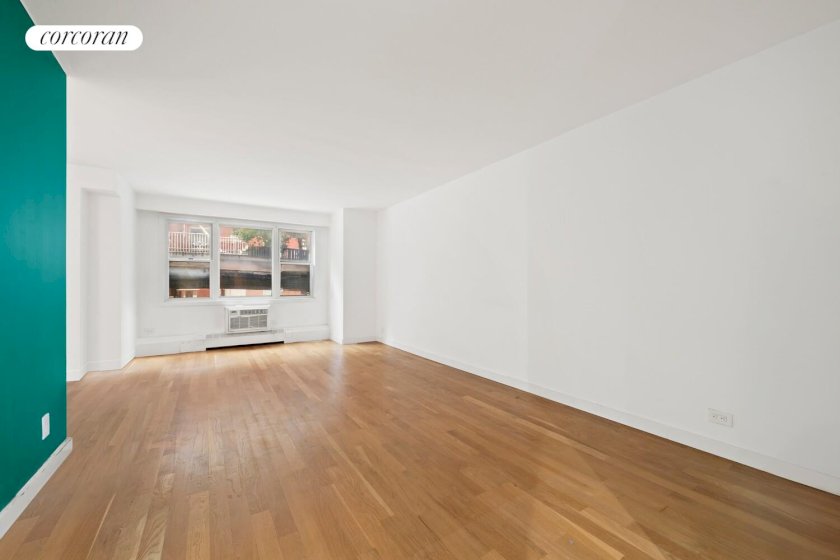 wide photo