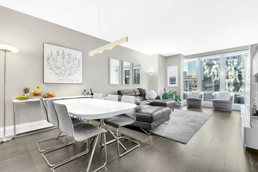 wide photo