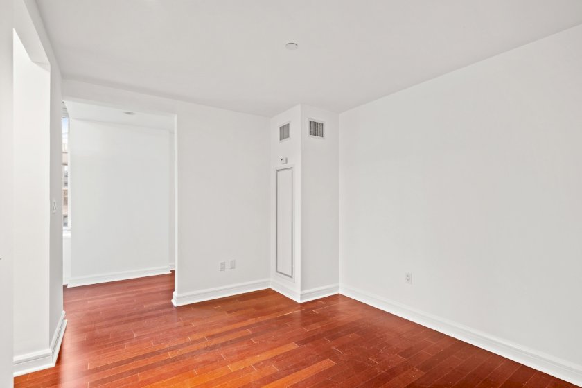 wide photo