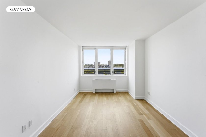 wide photo