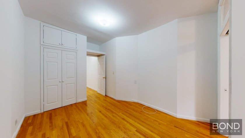 wide photo