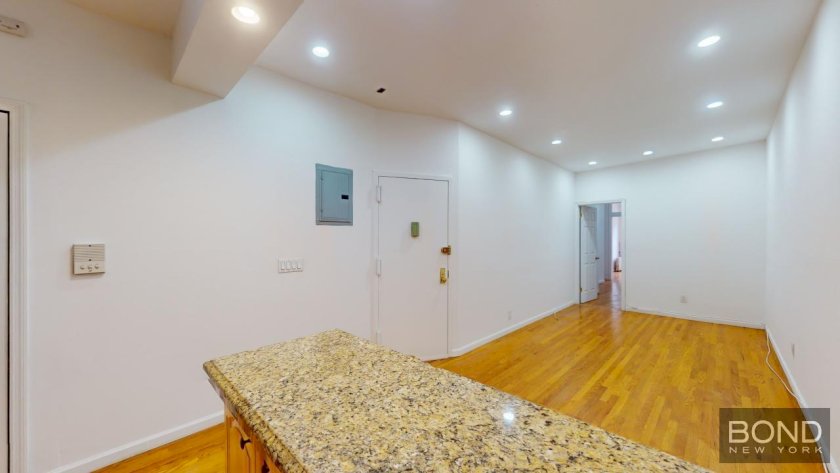 wide photo