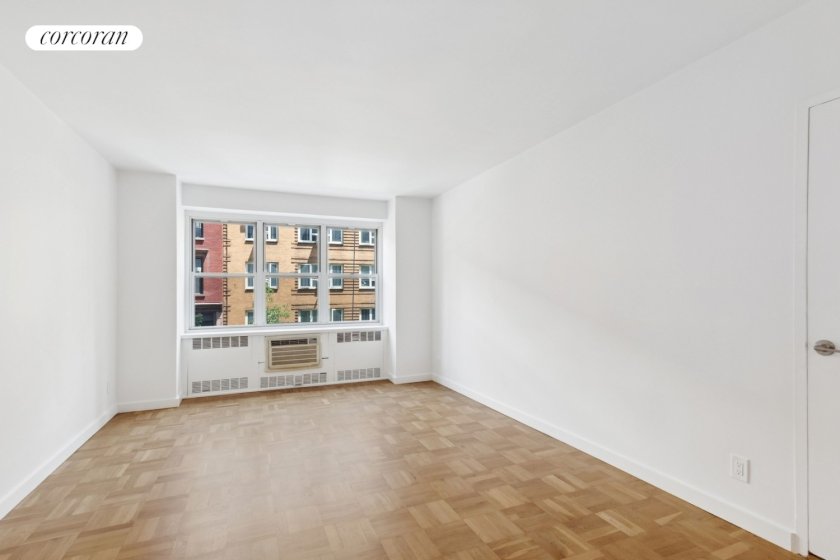 wide photo