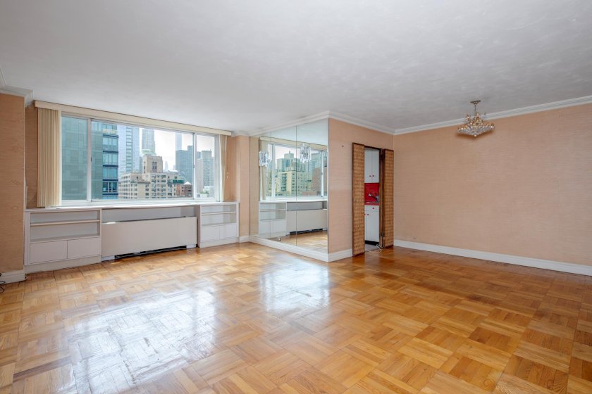 wide photo