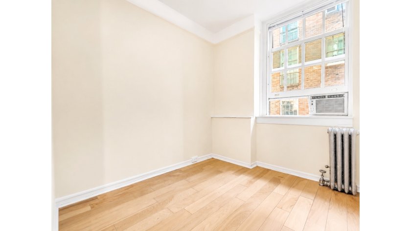 wide photo