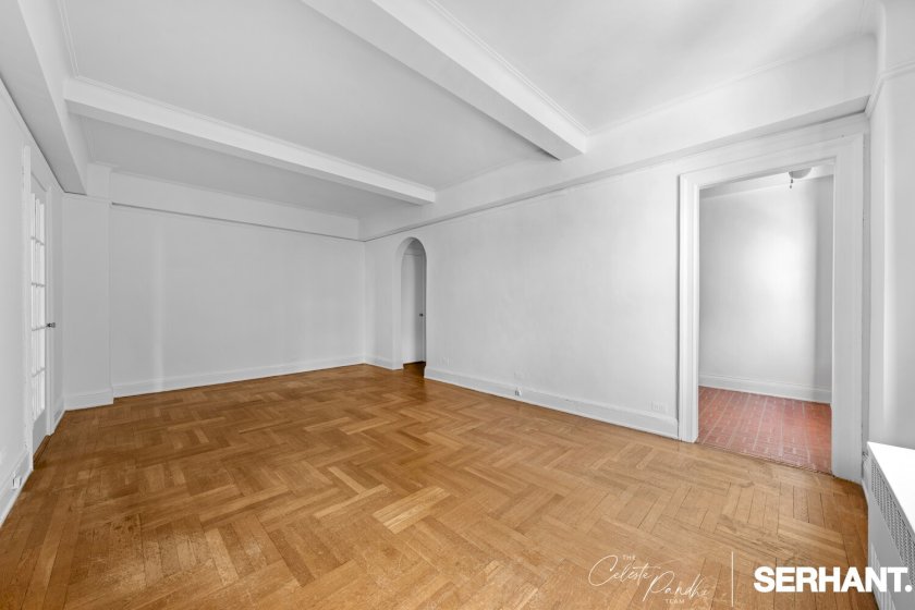 wide photo