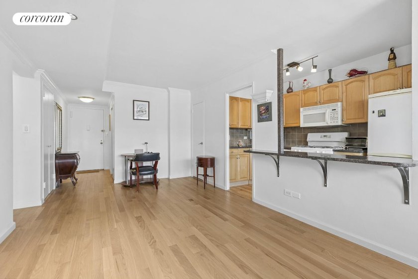 wide photo