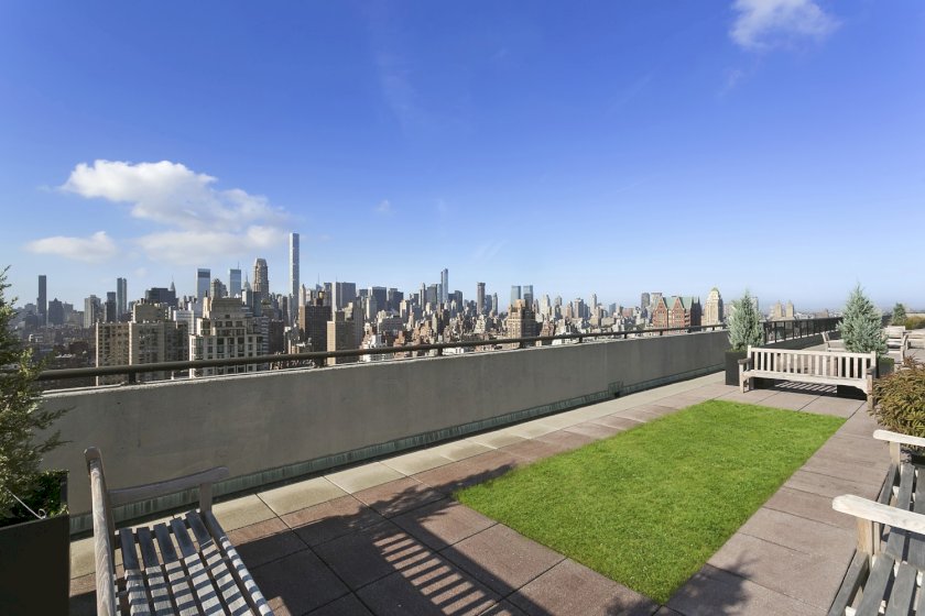 wide photo