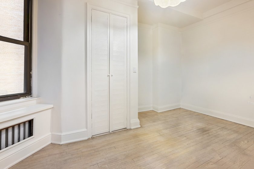 wide photo