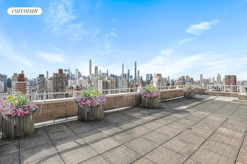 wide photo