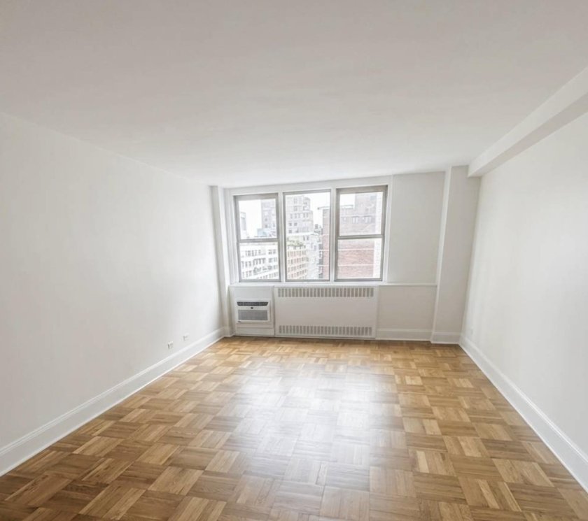wide photo