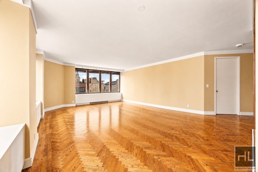 wide photo