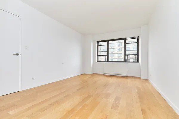 wide photo