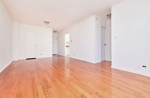 wide photo