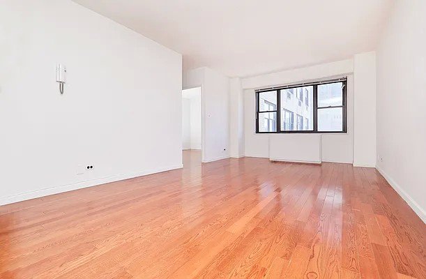 wide photo