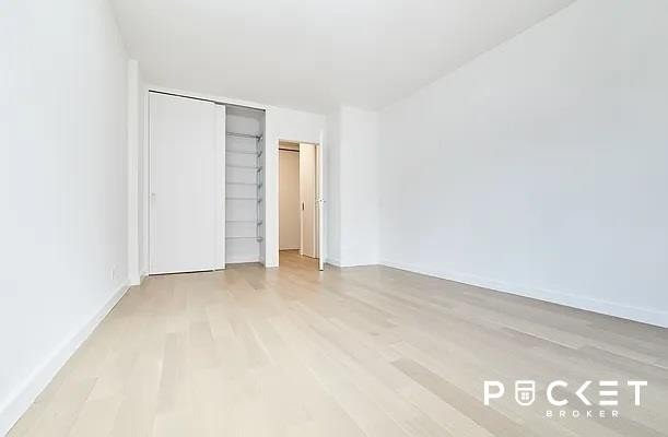wide photo