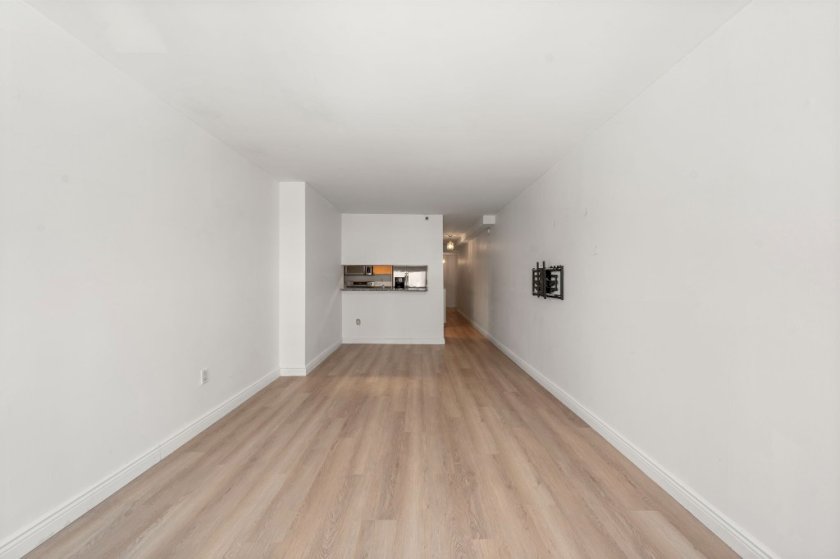 wide photo