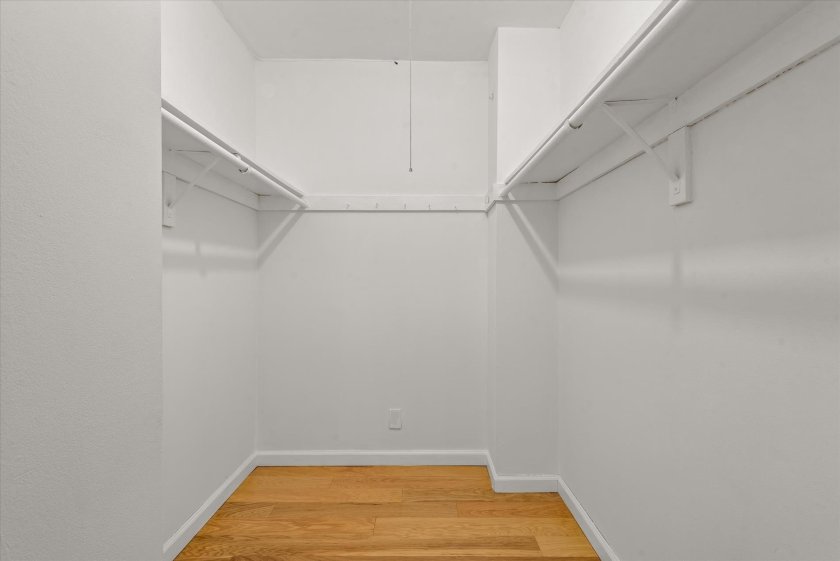wide photo