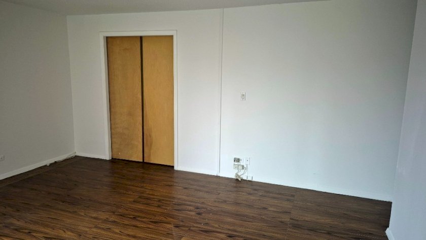 wide photo