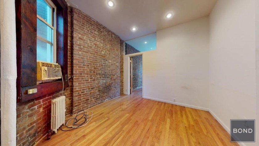 wide photo