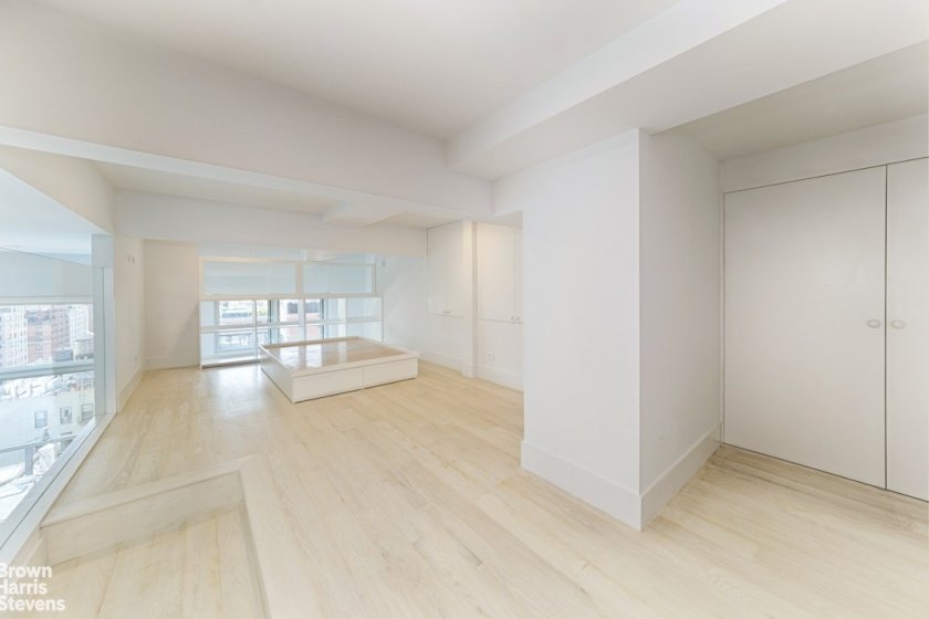 wide photo
