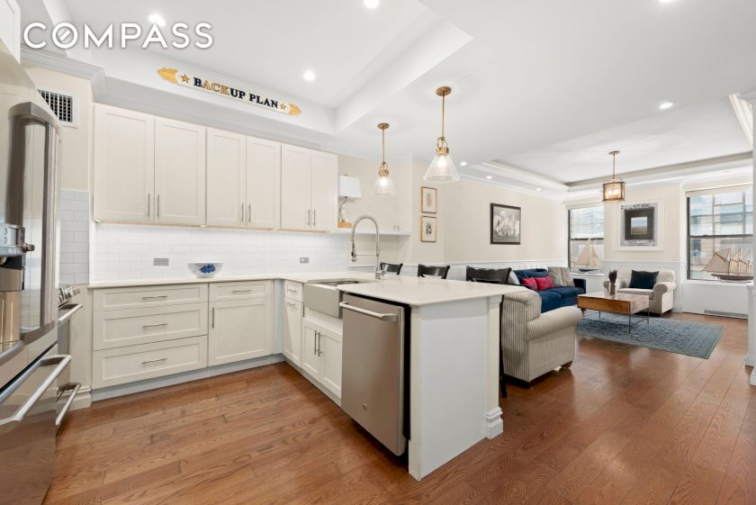 wide photo