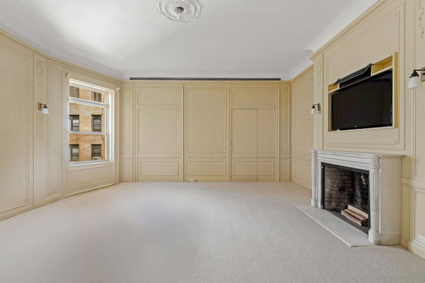 wide photo