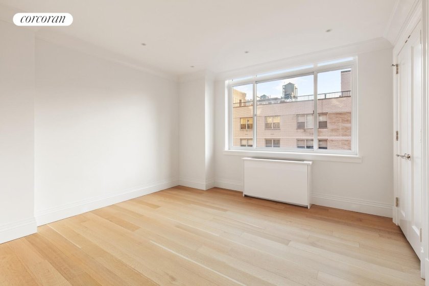 wide photo