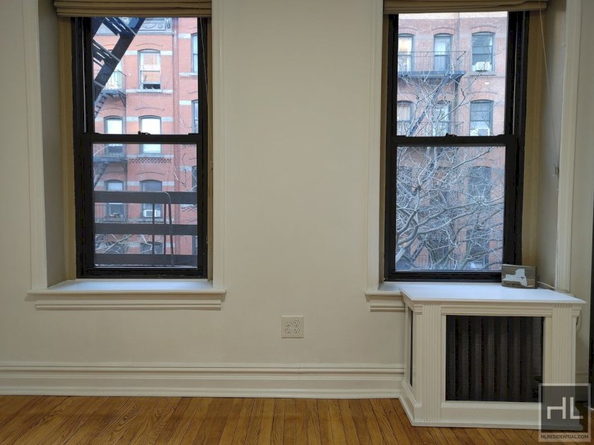 wide photo