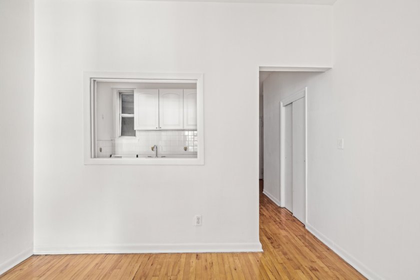 wide photo